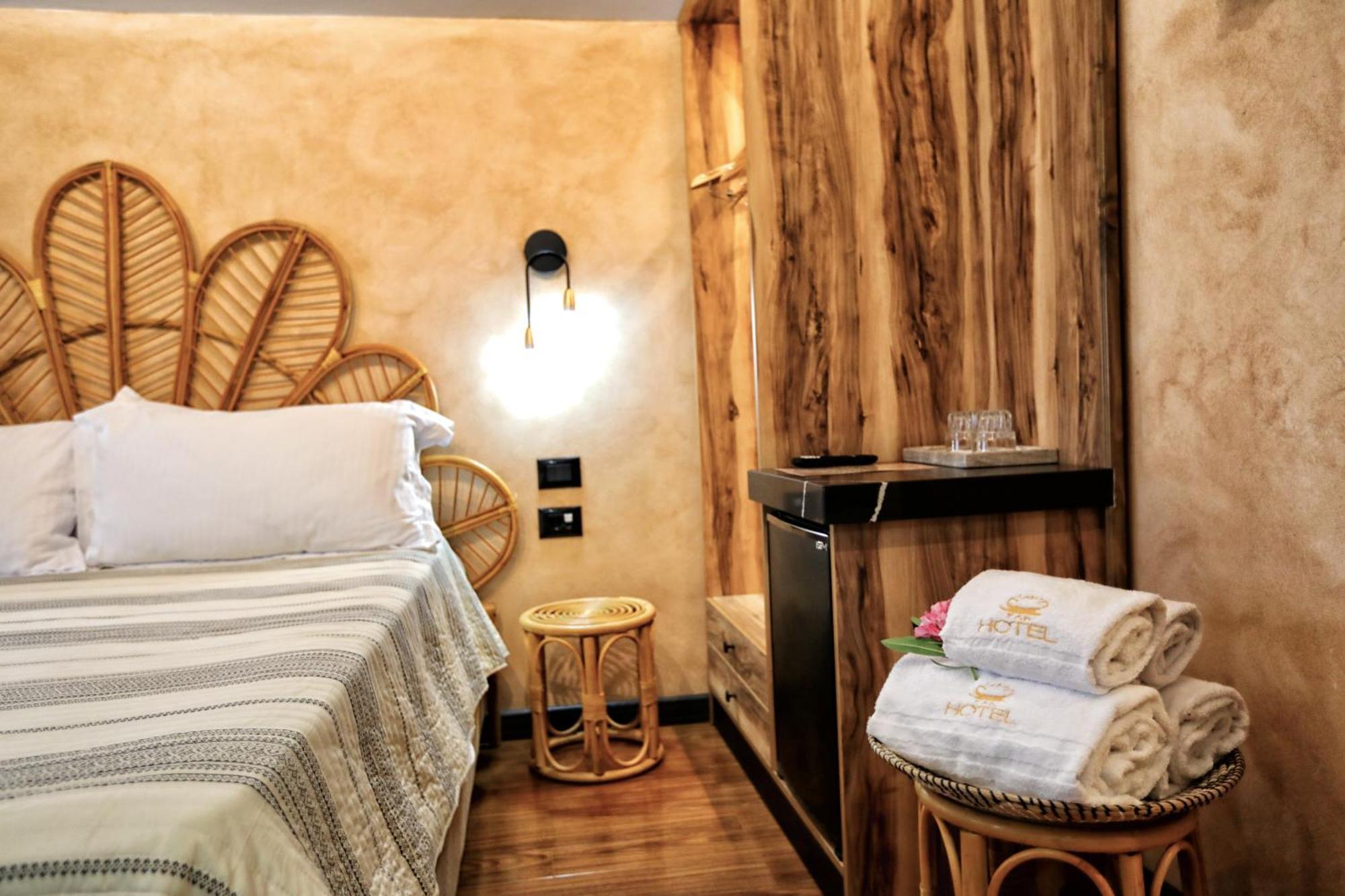 Hotel Labiatan Zogaji Extérieur photo