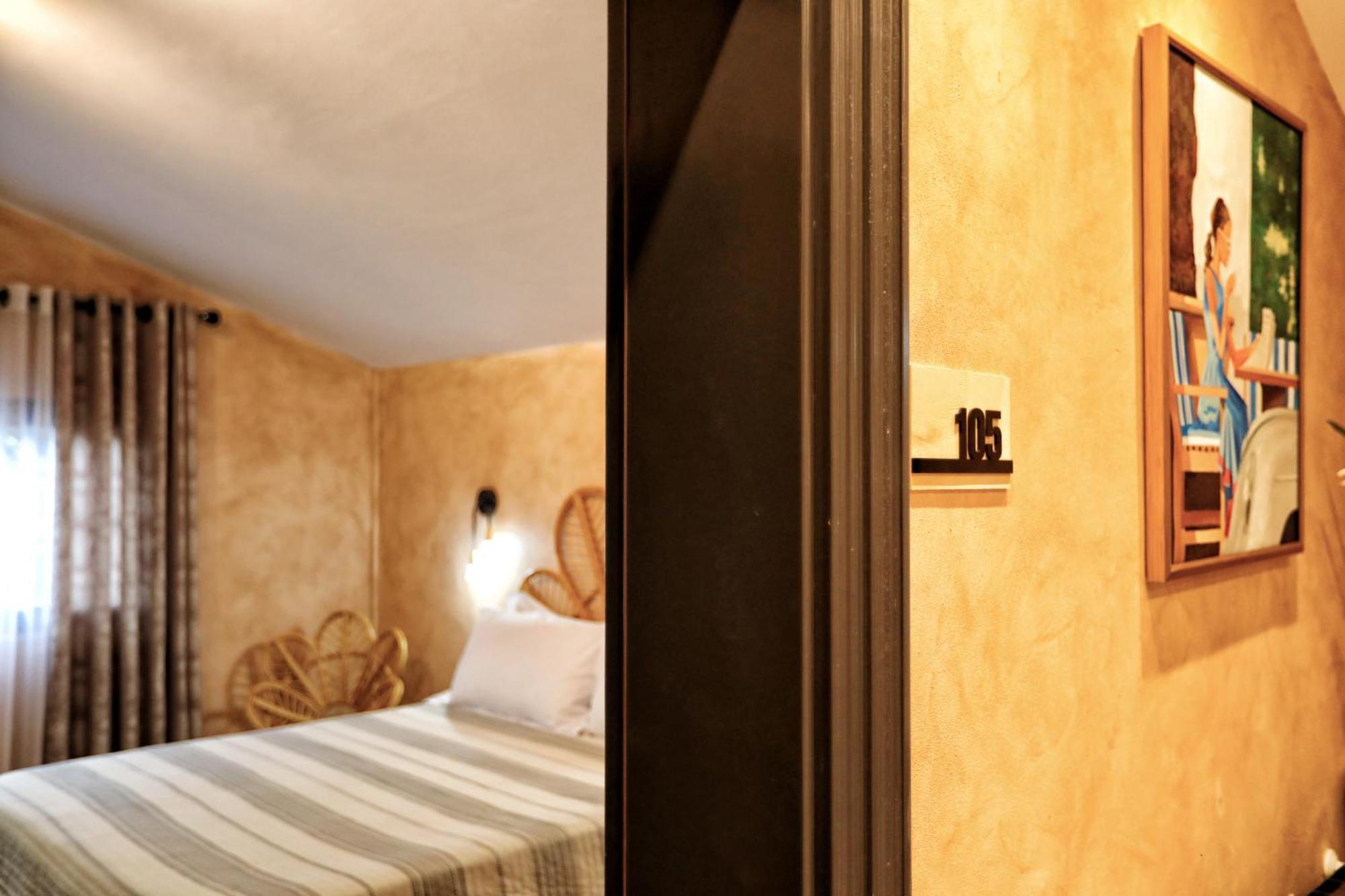 Hotel Labiatan Zogaji Extérieur photo