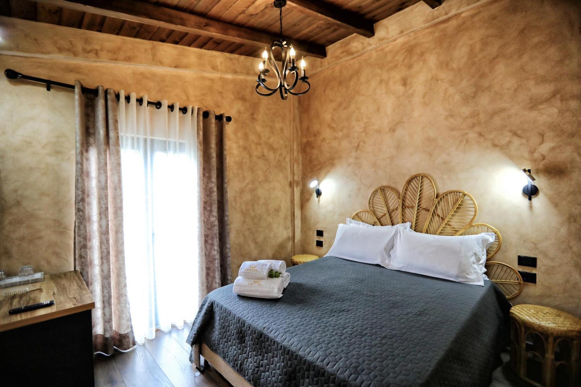 Hotel Labiatan Zogaji Extérieur photo